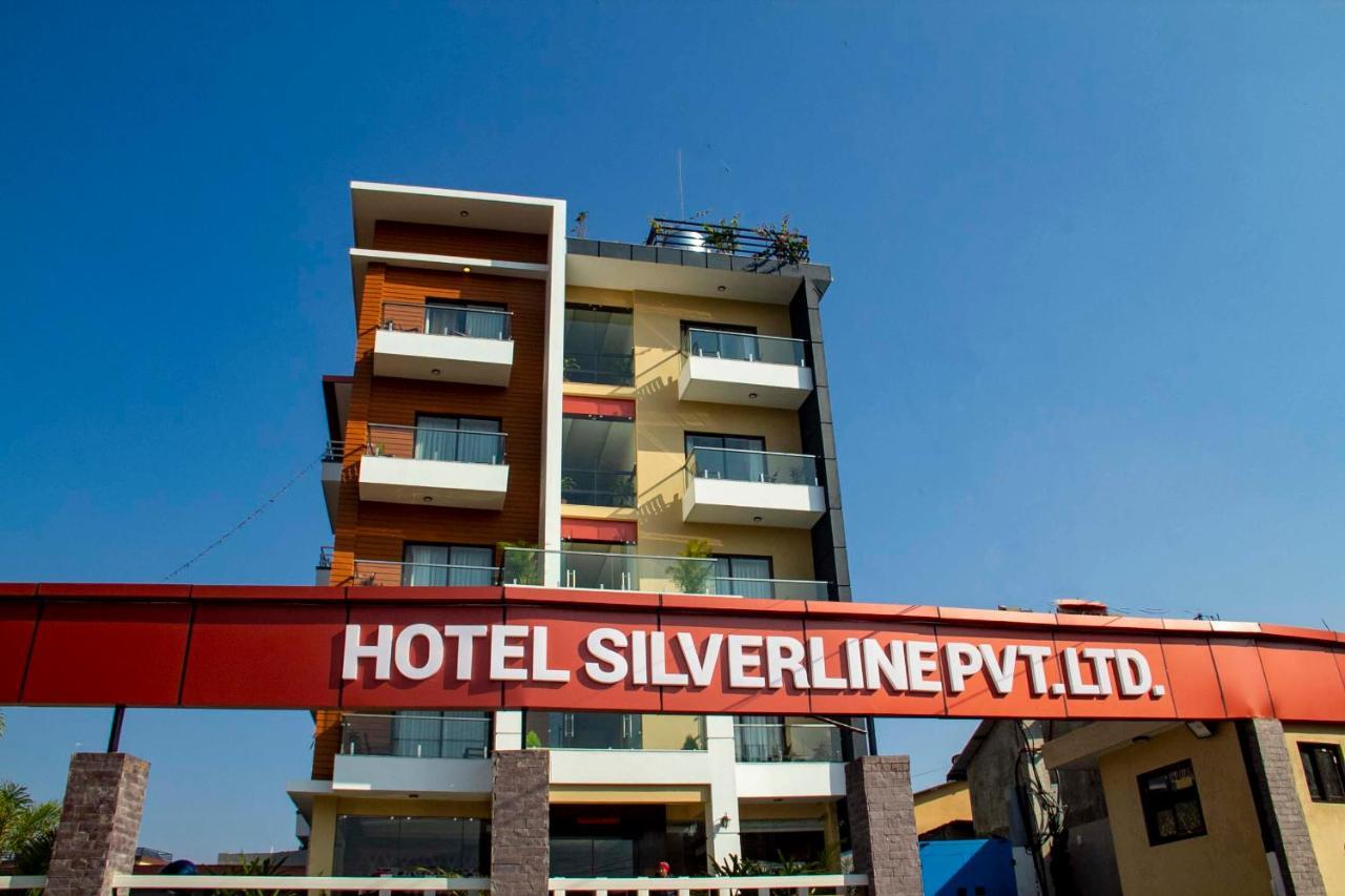 Hotel Silverline โพคารา ภายนอก รูปภาพ